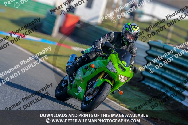 PJM Wedding Photography;enduro digital images;event digital images;eventdigitalimages;mallory park;mallory park photographs;mallory park trackday;mallory park trackday photographs;no limits trackdays;peter wileman photography;racing digital images;trackday digital images;trackday photos